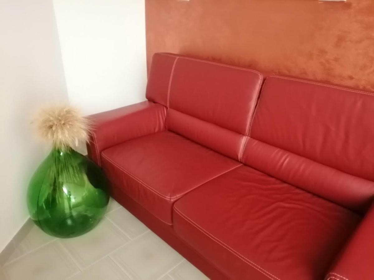 B&B La Camelia Santeramo in Colle Bagian luar foto